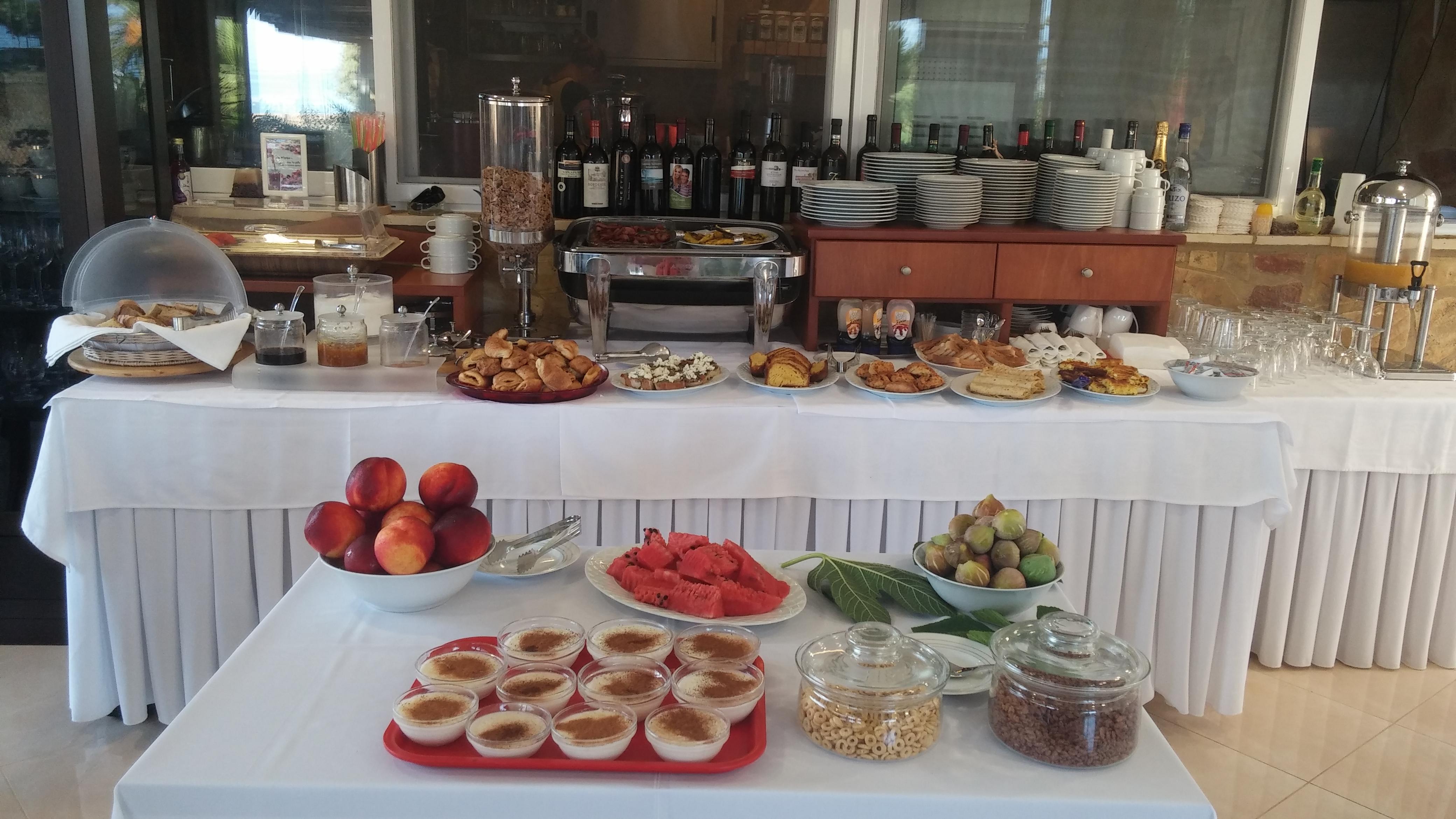 Irida Beach Resort Suites Kyparissia Exteriör bild