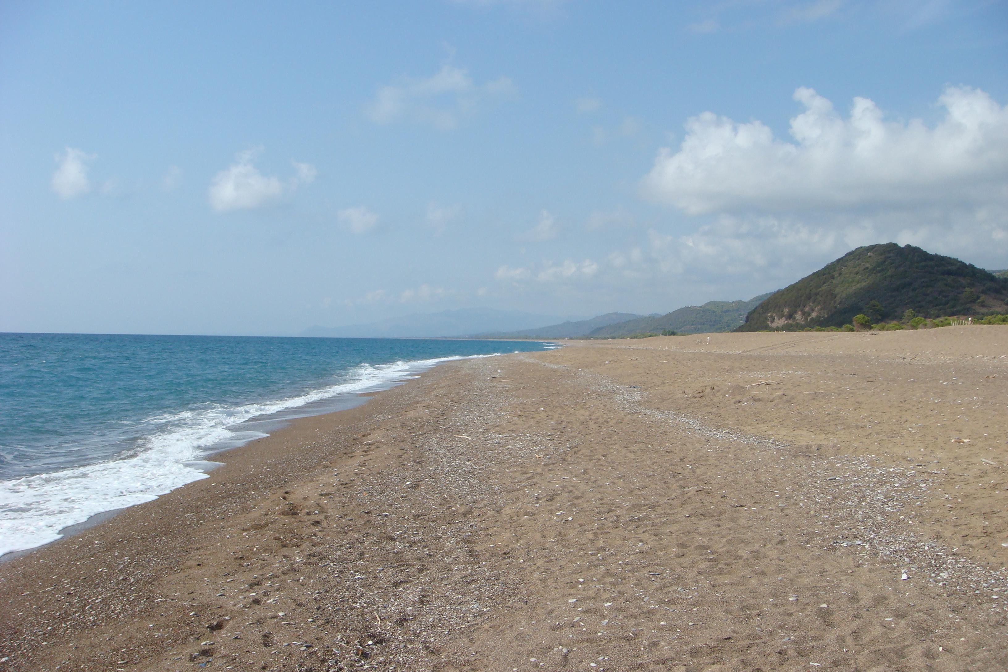 Irida Beach Resort Suites Kyparissia Exteriör bild